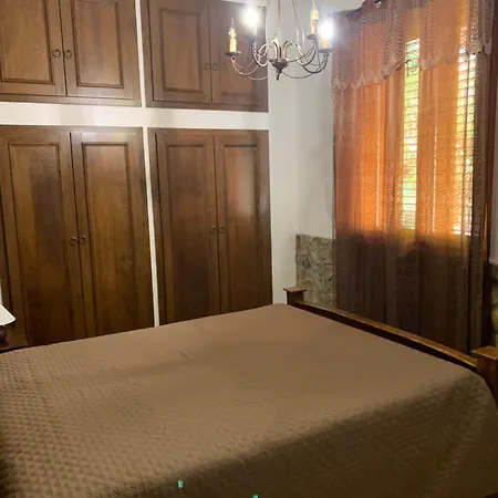 Parisi Holiday home
